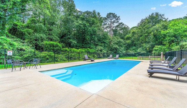 World Cup Ready Private Estate Pool Sleeps 16