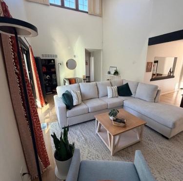 World Cup Stay Sleeps 8, DT 20 Min, Arrowhead 20 Min