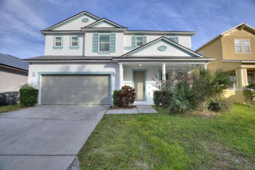 World Showcase at Windwood Bay by Shine Villas villa