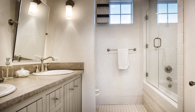 WorldMark Hunt - Stablewood Springs Villa Resort