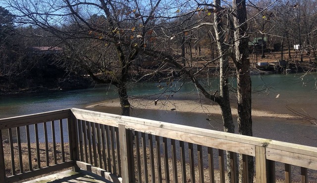 Worley Bend Cabin on Current River