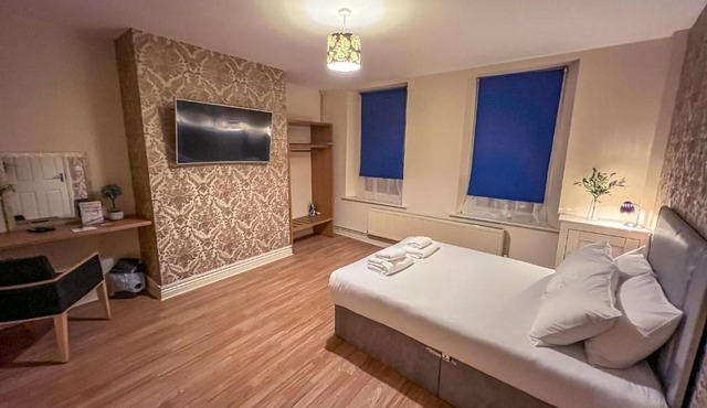 Wormgate House Holiday Home