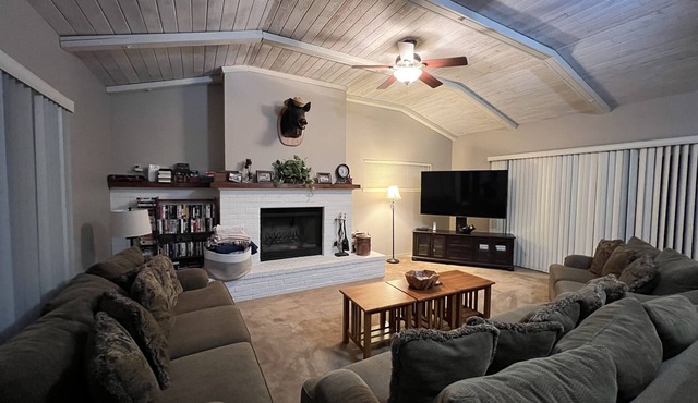 Wow! 2 Master Suites, Lake Naci Views, WiFi, and Private Slip!