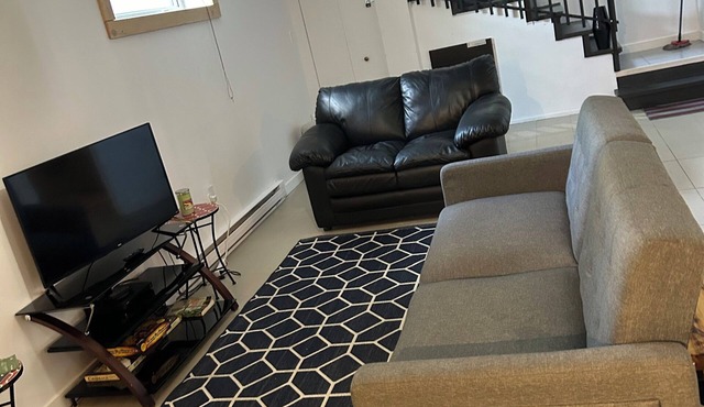 Wow! Condo With Charging Station! With Garden!