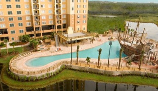 WOW! Look, Luxury Condo, Pirate Ship, Nr Disney, Renovated, Wifi, Parking ,