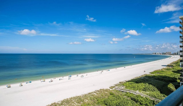Wow.perfect condo with glorious balcony views