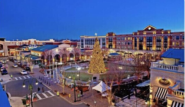 "WOW" ROMANTIC TWO LEVEL LUXURY SUITE "5 STARS"