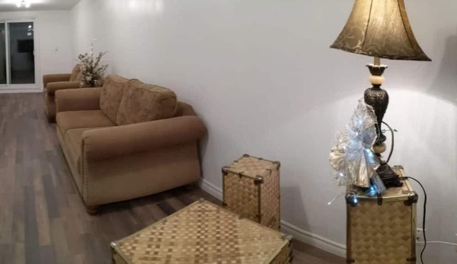 WOW! Whole house 3bed/1.5 bath!