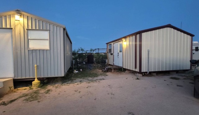 Wranglers Bunkhouse-off I20 & W county Rd WIFI