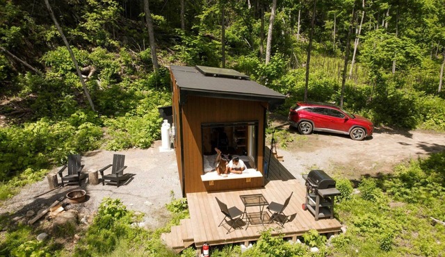 Wren Cabin | Off-grid Tiny Cabin in the Woods