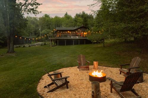 Wren Cottage - Design Cabin with Secret Brook
