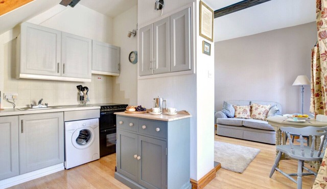 Wren Cottage - One Bedroom House, Sleeps 2