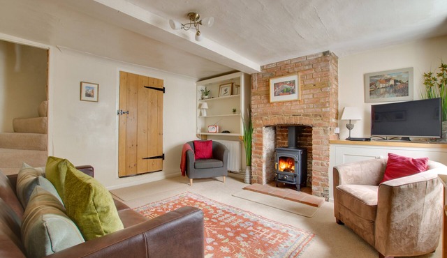 Wren Cottage - Two Bedroom House, Sleeps 4