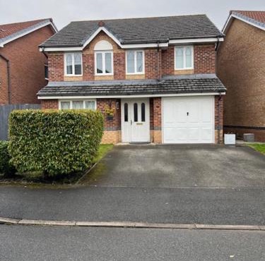 Wrexham Retreat Villa 4 bedrooms, 3 Bath