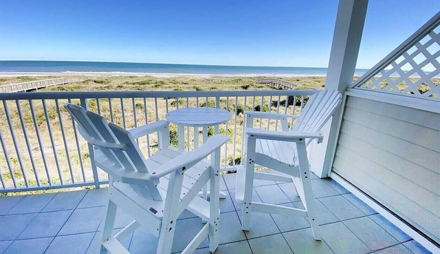 Wrightsville Dunes: Oceanfront Condo, 2 Pools, Tennis Court!