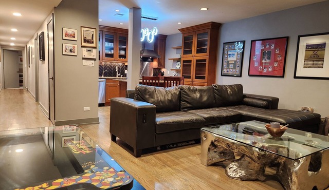 Wrigley 2 bedroom 2 bath with free parking & yard!