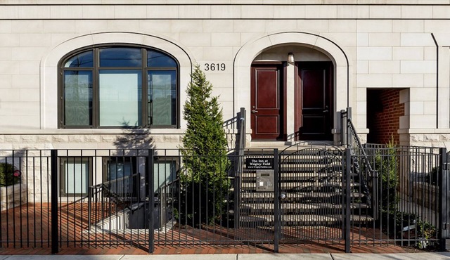 Wrigley Field All Star Suite 3 Bedrooms 2 Bath