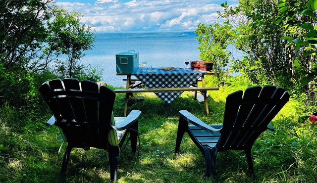 Writer’s Retreat. Secluded Waterfront Bras d’Or Lake, Cape Breton