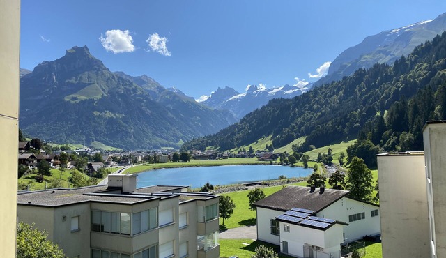 Wunderstay Alpine 303 New Studio with Lake & Mountain View