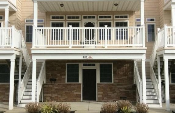 WW413 West Taylor Avenue