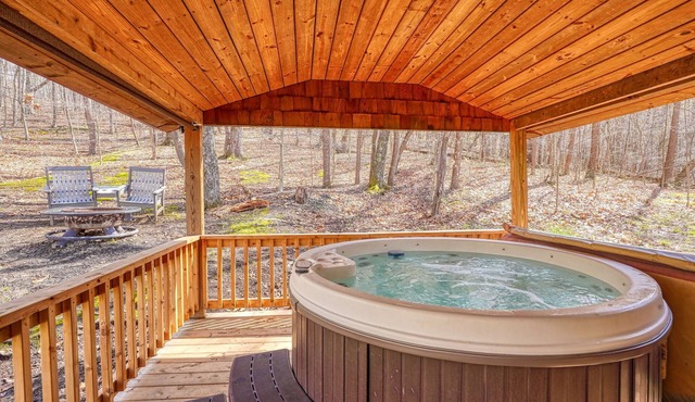 Wyandot Woods - Firefly Cabin