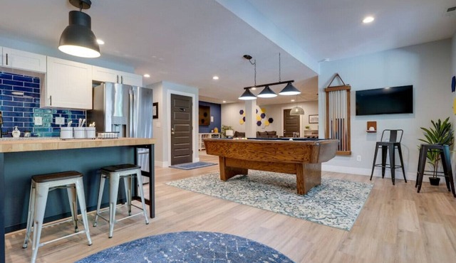 Wyandotte Way - Comfy and Fun, Fam-Friendly Suite