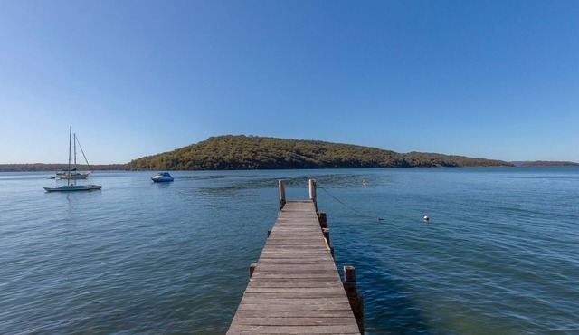 Wybalena - set on a deep-water frontage in North Arm Cove