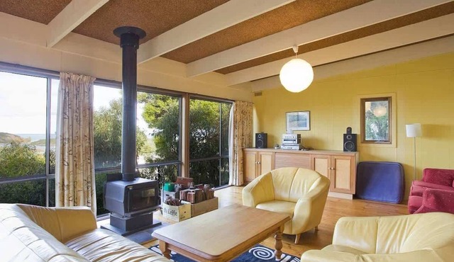 Wybellenna Haven I Ocean Views I Walk to beach