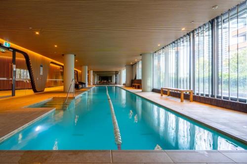 Wyndel Apartments One Bedroom Mel883Col210S