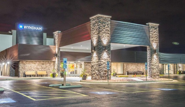 Wyndham Chicago O'Hare