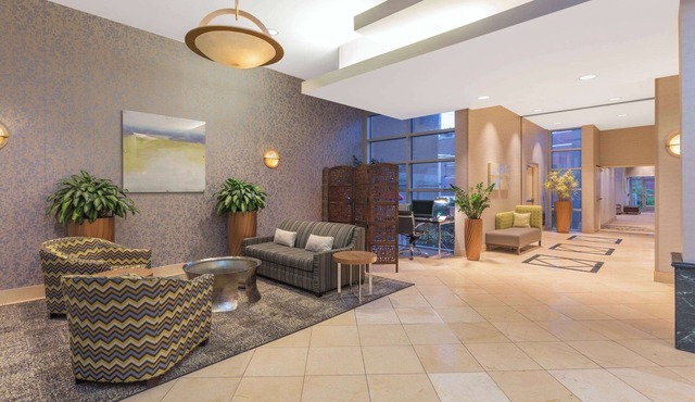 Wyndham Garden Buffalo Downtown