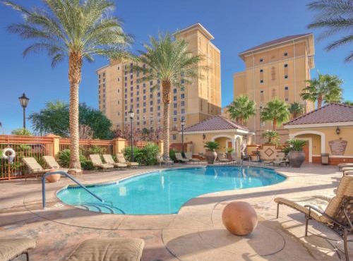 Wyndham Grand Desert 3BR Apartment with Resort Access