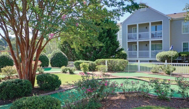 Wyndham Kingsgate | Four 2BR Suites Sleeps 24!