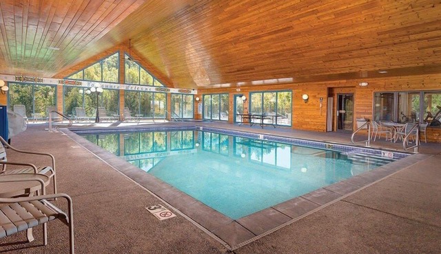 Wyndham Little Sweden | 2BR/2BA King Balcony Suite