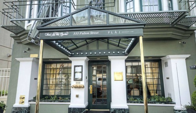 Wyndham's Inn at the Opera