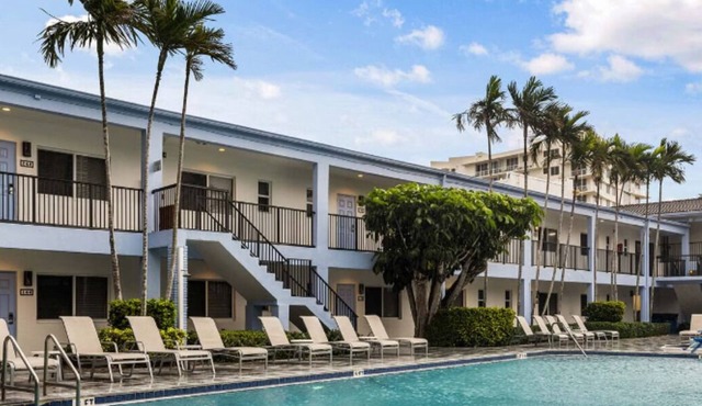 Wyndham Sea Gardens 2 BR Condo - Beach Access!