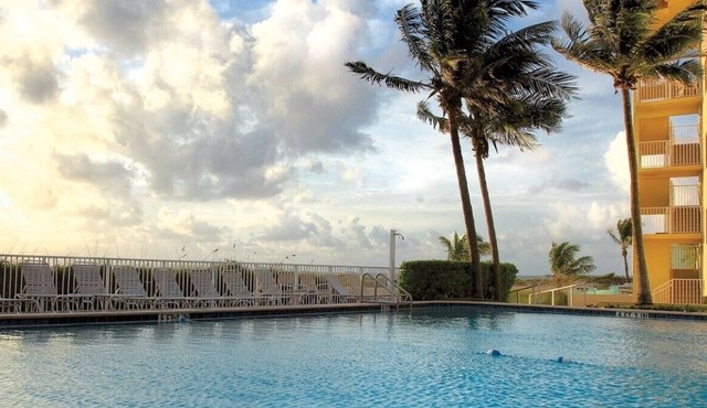 wyndham seagarden waterfall