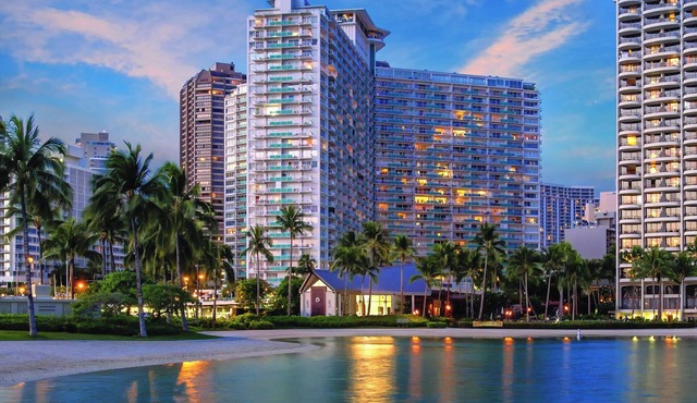 Wyndham Waikiki Marina | 4 Studio Suites