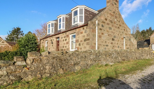 WYNFORD HOLIDAY COTTAGE, family friendly in Kingswells