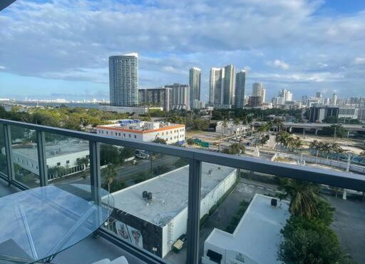 Wynwood Execsuitelux