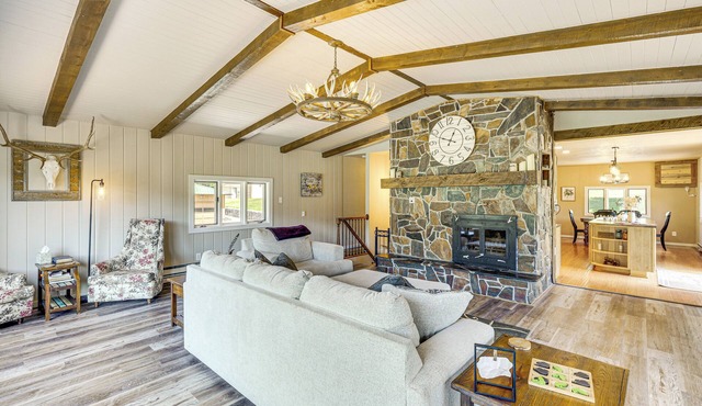 Wyoming Nature Retreat: 19 Mi To Devils Tower