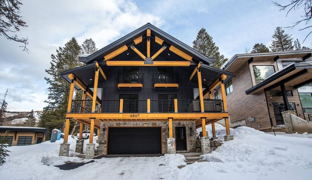 Xanadu by Cottonwood Lodging