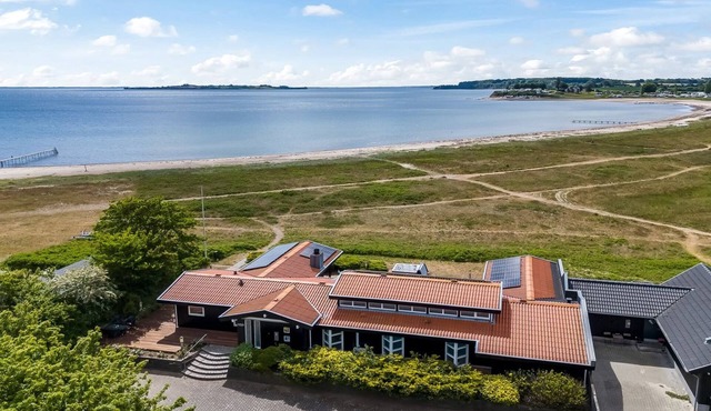 "Xaverius" - 30m from the sea by Interhome