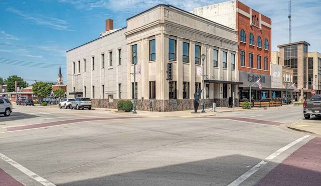 XCHNG 4 Apartments Downtown. Side by Side.