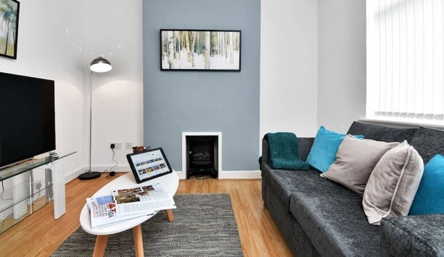 Xclusive Living Stay near Airport / NEC, The Whitecroft