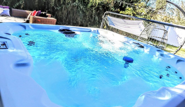 XL 2025 NEW JACUZZI RELAXING 3BR HOME🏡POOL TABLE🎱 KING BEDS UNIVERSAL🎢 20MIN