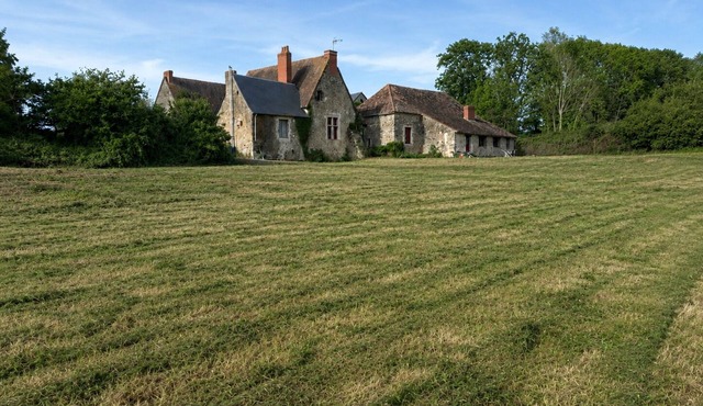 XVIᵉ century manor house - Nature, charm & calm near Le Mans - Brûlon