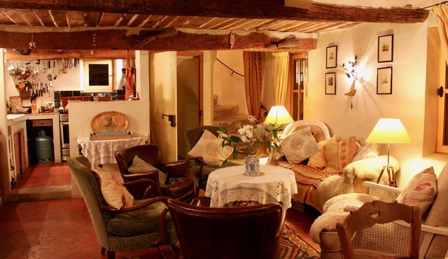 XVII century town house with roof terrace