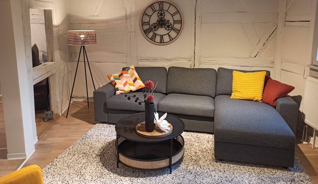 Xzllenz auf 100qm #modern#balkon#fachwerk#netflix in Schwabach