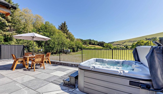 Y Bwthyn Y Berwyn - Two Bedroom House, Sleeps 4